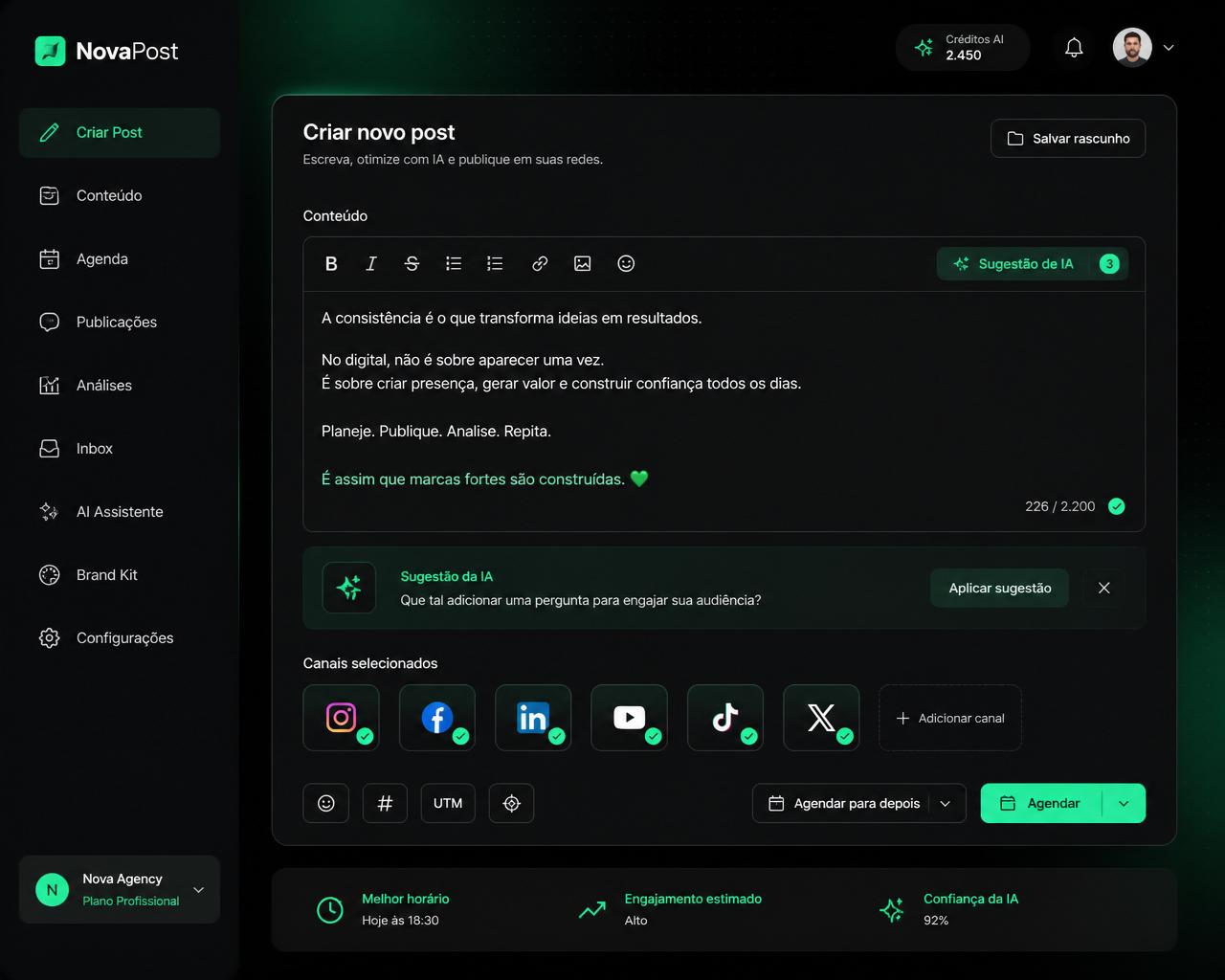 Editor de posts com sugestões de IA e seleção de canais no Victoo Hub Social